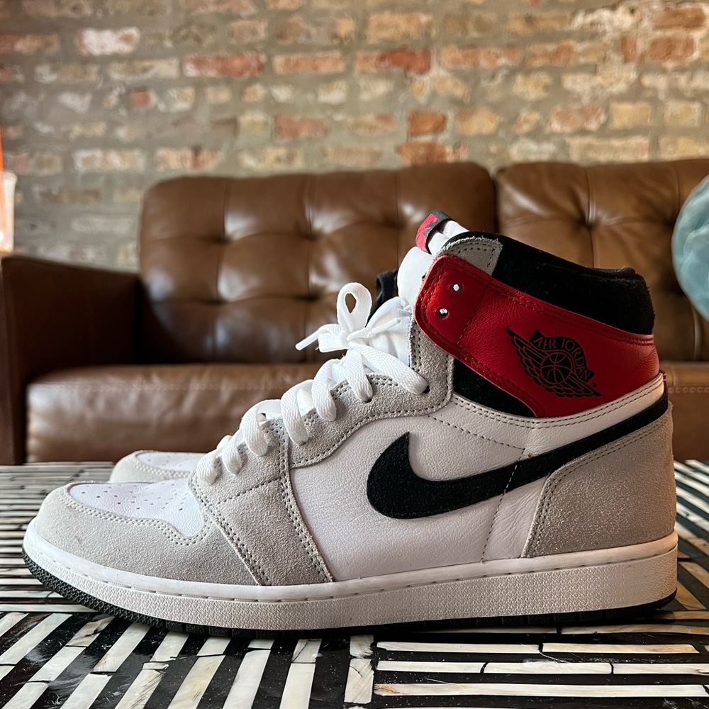 JORDAN 1’s GREY TOE